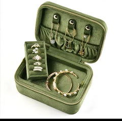 High end jewelrystorage box Portable travel jewelry storage box Light luxury velvet bag jewelry box